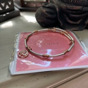 🆕 KEEP Collective Inspo Bracelet by Stella & Dot, with tree of life charm, New